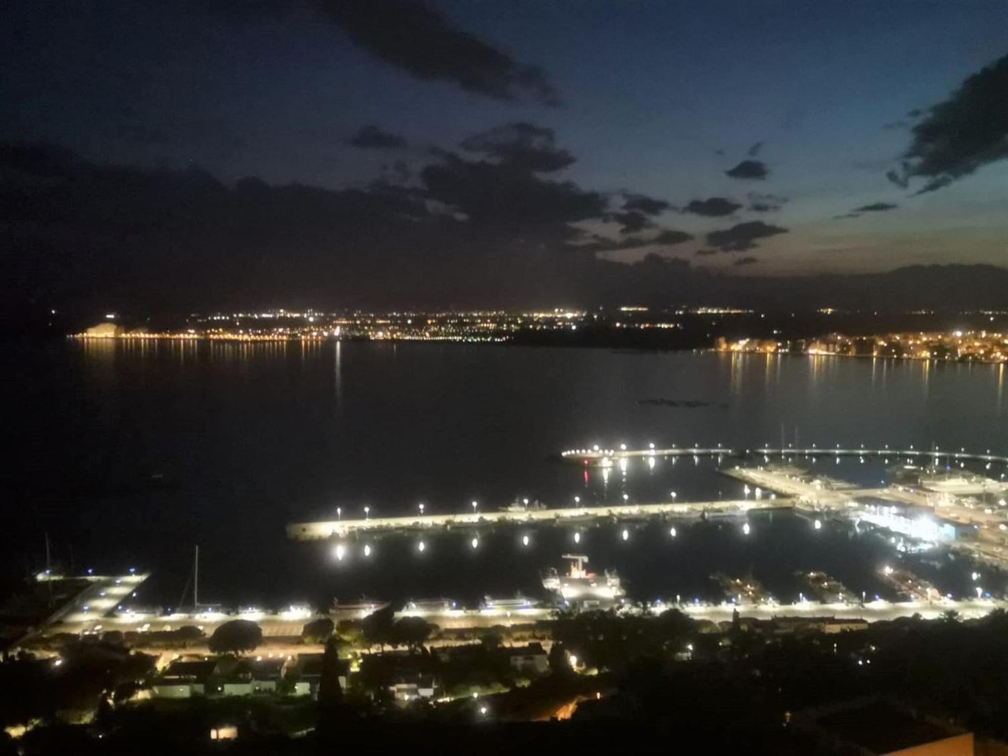 Precioso Piso Con Vistas Espectaculares Del Mar Av-50 Apartment Roses Exterior photo
