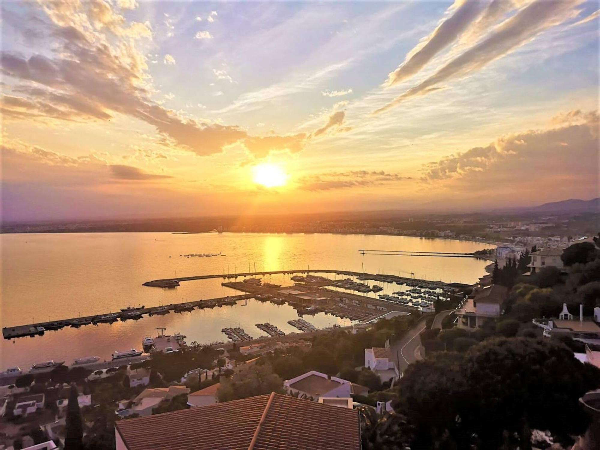 Precioso Piso Con Vistas Espectaculares Del Mar Av-50 Apartment Roses Exterior photo
